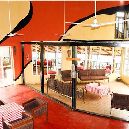 Afrikiko River Front Resort Akosombo Экстерьер фото