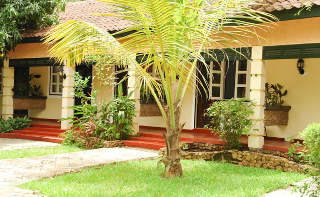 Afrikiko River Front Resort Akosombo Экстерьер фото