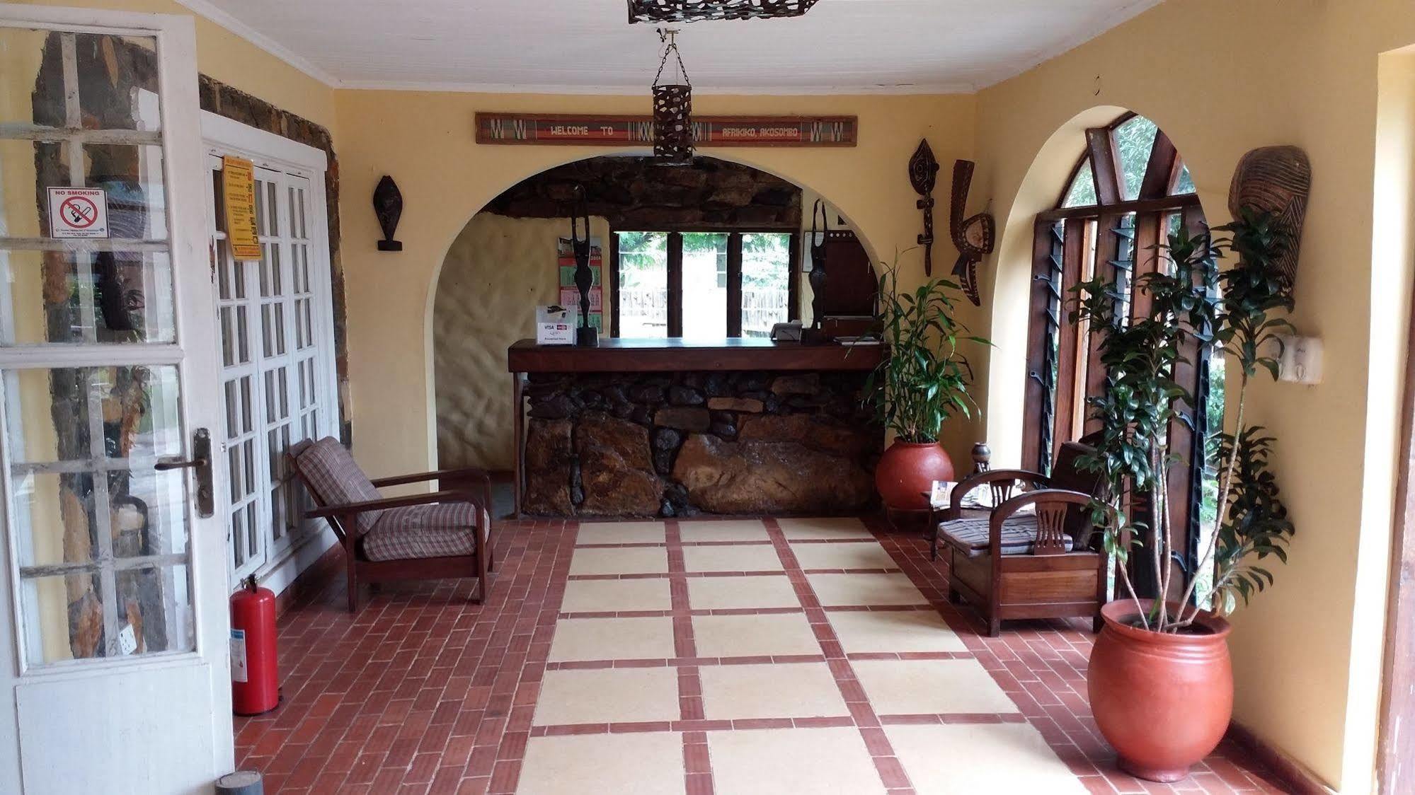 Afrikiko River Front Resort Akosombo Экстерьер фото